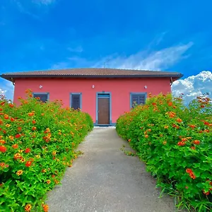 cs-villa-fronte-etna.sicilyhotelsitaly.net/