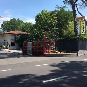 https://camping-nuovo.it-tuscanyhotel.com
